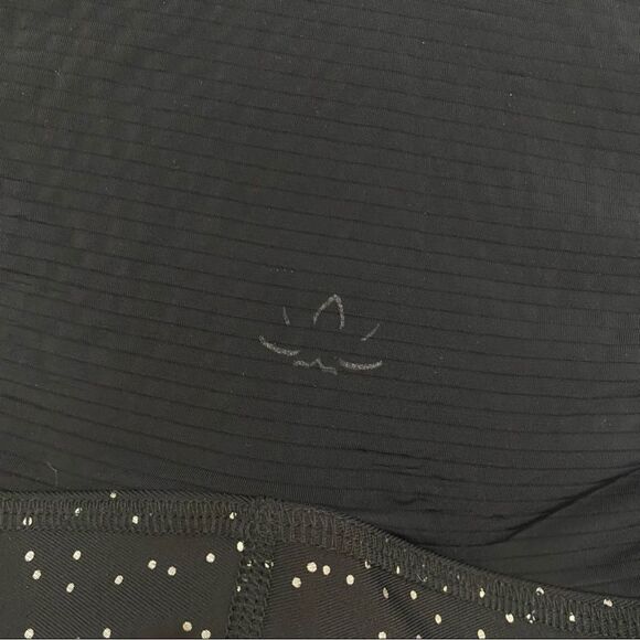 Beyond The Bump Drip Drop Fold Over Belly Ombre
Black Gold Maternity Legging - Picture 8 of 11